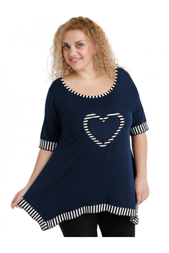 A20-559 Μπλούζα άλφα με καρδιά στο στήθος - Μπλε Μαρέν A20-559 Μπλούζα άλφα με καρδιά στο στήθος - Μπλε Μαρέν