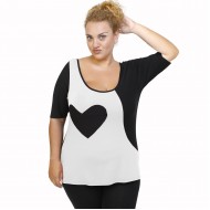 A22-124 Μπλούζα ίσια κομποζέ με καρδιά - Άσπρο