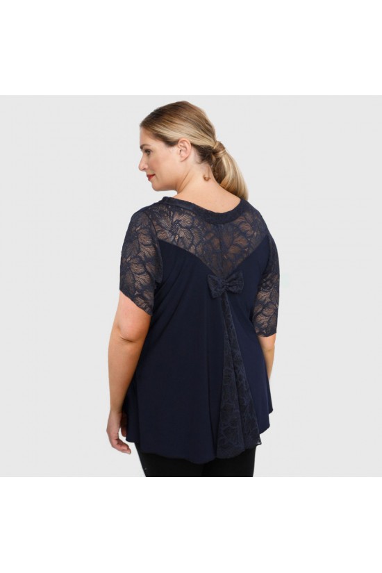 A23-189D Μπλούζα με δαντελωτά μανίκια, δαντέλα στη πλάτη και δαντελωτό φιόγκο - Μπλε Μαρέν