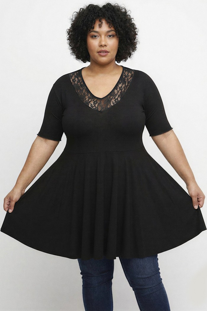 A26-186D Μπλούζα άλφα με δαντέλα - Μαύρο