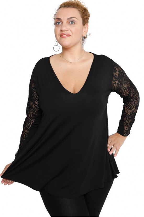B19-251D Μπλούζα άλφα με δαντέλα στο μανίκι - Μαύρο