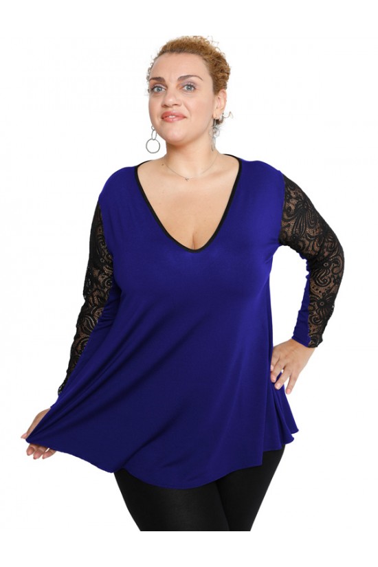 B19-251D Μπλούζα άλφα με δαντέλα στο μανίκι - Μπλε Ρουά B19-251D Μπλούζα άλφα με δαντέλα στο μανίκι - Μπλε Ρουά