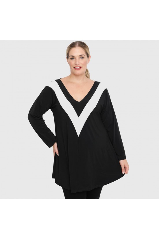 B22-109V Μπλούζα με διακοσμητικό V στο στήθος - Άσπρο B22-109V Μπλούζα με διακοσμητικό V στο στήθος - Άσπρο